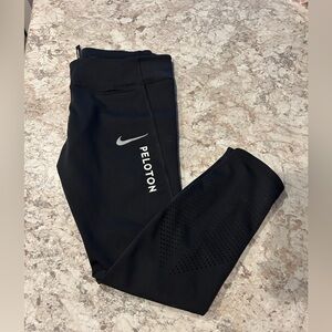 Women’s Peloton Nike Leggings XL